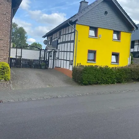 Haus Biene *